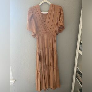 Short sleeve, maxi summer dress. Worn twice. No tag, but in great condition.